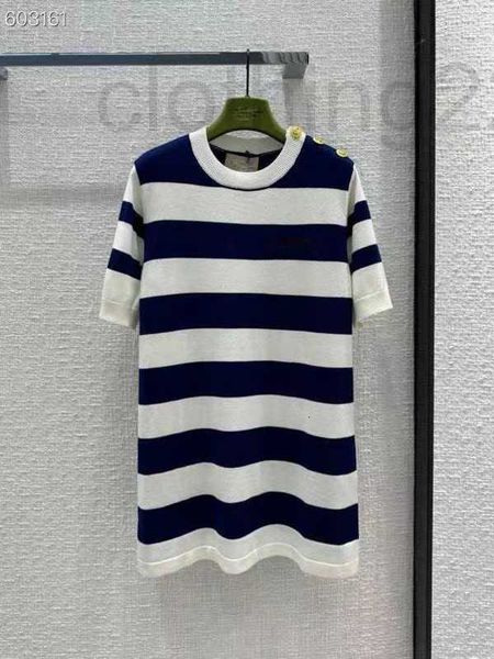 basic & casual dresses designer 2023 spring/summer new striped knitted dress contrast round neck shoulder buckle wool versatile reduced age, Black;gray
basic & casual dresses designer 2023 spring/summer new striped knitted dress contrast round neck shoulder buckle wool versatile reduced age, Black;gray