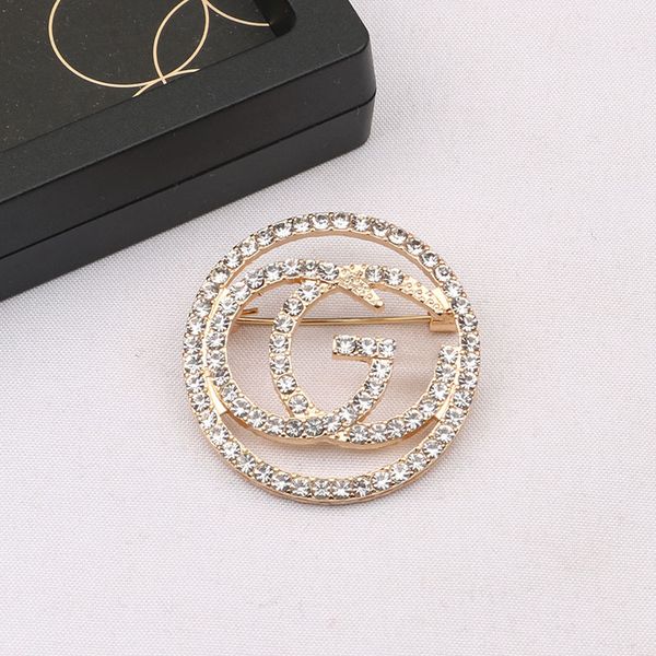 classical brooch designer letter retro gift gold color pins women fashion broche large beads female clothes suit alloy brooch for hats class, Gray
classical brooch designer letter retro gift gold color pins women fashion broche large beads female clothes suit alloy brooch for hats class, Gray