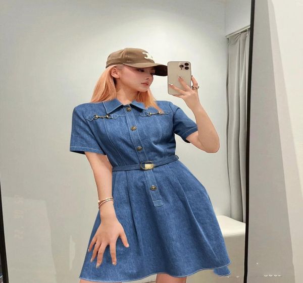 2022 summer european fashion brand denim wash color contrast line dress6616261, Black;pink
2022 summer european fashion brand denim wash color contrast line dress6616261, Black;pink