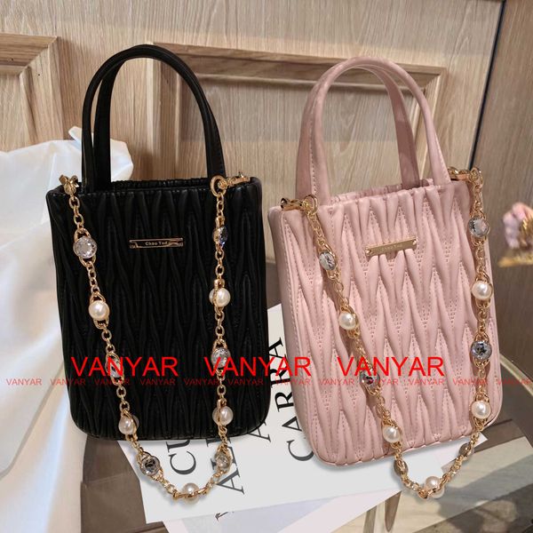 alice designer muimui pearl bags for chain ladies handheld bag for women with a small design sense folded one shoulder crossbody bag
alice designer muimui pearl bags for chain ladies handheld bag for women with a small design sense folded one shoulder crossbody bag
