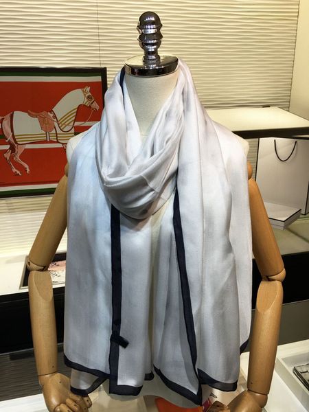 winter scarf for designers warm scarfs fashion classic women imitate cashmere wool long shawl wrap designer scarf for women luxury 110*200 h, Blue;gray
winter scarf for designers warm scarfs fashion classic women imitate cashmere wool long shawl wrap designer scarf for women luxury 110*200 h, Blue;gray