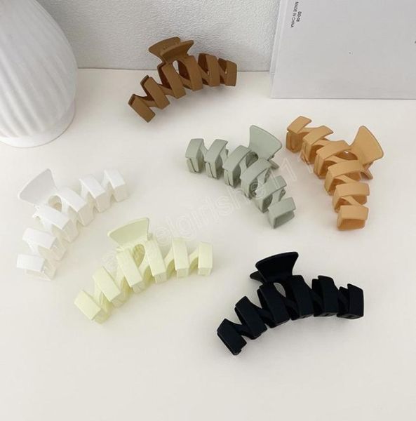 korean hair claws geometric matte hollow hair clip women ponytail clips barrettes hair accessories1440387, Slivery;white
korean hair claws geometric matte hollow hair clip women ponytail clips barrettes hair accessories1440387, Slivery;white