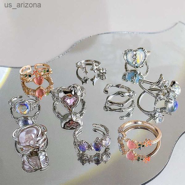 kpop retro gothic silver color heart metal ring for women girls vintage y2k crystal open rings punk geometry rings party jewelry l230620
kpop retro gothic silver color heart metal ring for women girls vintage y2k crystal open rings punk geometry rings party jewelry l230620
