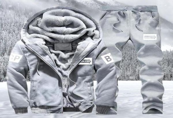 men winter cashmere twopiece tracksuits of largesize casual sportswear suit for men loose coat7622965, Gray
men winter cashmere twopiece tracksuits of largesize casual sportswear suit for men loose coat7622965, Gray