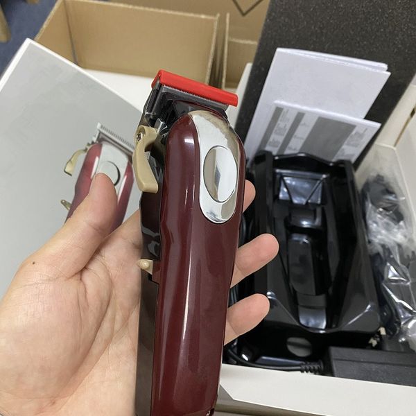 8148 metal hair clipper electric razor men steel head shaver hair trimmer high quality
8148 metal hair clipper electric razor men steel head shaver hair trimmer high quality