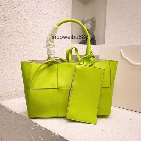 aa designer women arcos intreccio weave tote bag italy brand leather shopping handbags lady large capacity basket totes handbag with l n37s
aa designer women arcos intreccio weave tote bag italy brand leather shopping handbags lady large capacity basket totes handbag with l n37s