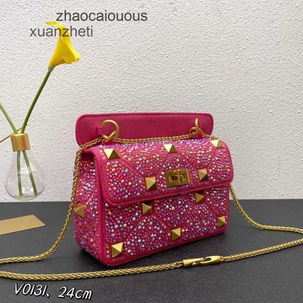 women handbag bags rivet luxury classic lady's crystal designer new valentiino shiny diamond embedding fashion handheld shoulder crossb
women handbag bags rivet luxury classic lady's crystal designer new valentiino shiny diamond embedding fashion handheld shoulder crossb