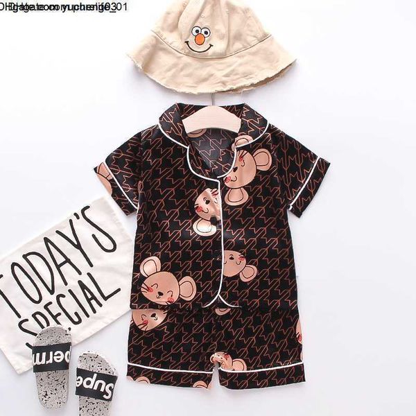 baby boys summer girls cartoon mouse silk pajamas lovely kids two-piece set soft home wear short-sleeved suit children sleepwear nightgown 1, Blue;red
baby boys summer girls cartoon mouse silk pajamas lovely kids two-piece set soft home wear short-sleeved suit children sleepwear nightgown 1, Blue;red