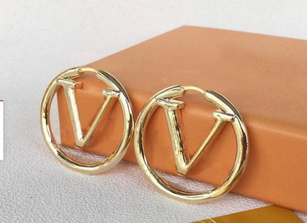 fashion gold hoop earrings for lady women party wedding lovers gift engagement jewelry for bride various sizes gold silver length 6956103, Golden;silver
fashion gold hoop earrings for lady women party wedding lovers gift engagement jewelry for bride various sizes gold silver length 6956103, Golden;silver