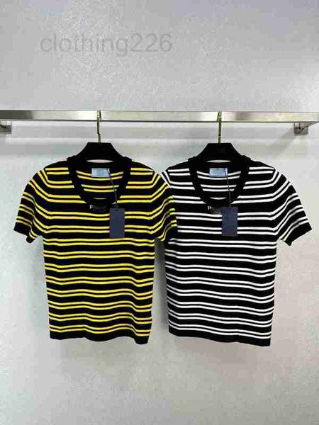 women's knits & tees designer 2023 early autumn new stripe contrast round neck letter embroidery slim fit versatile knitted short sleev, White
women's knits & tees designer 2023 early autumn new stripe contrast round neck letter embroidery slim fit versatile knitted short sleev, White