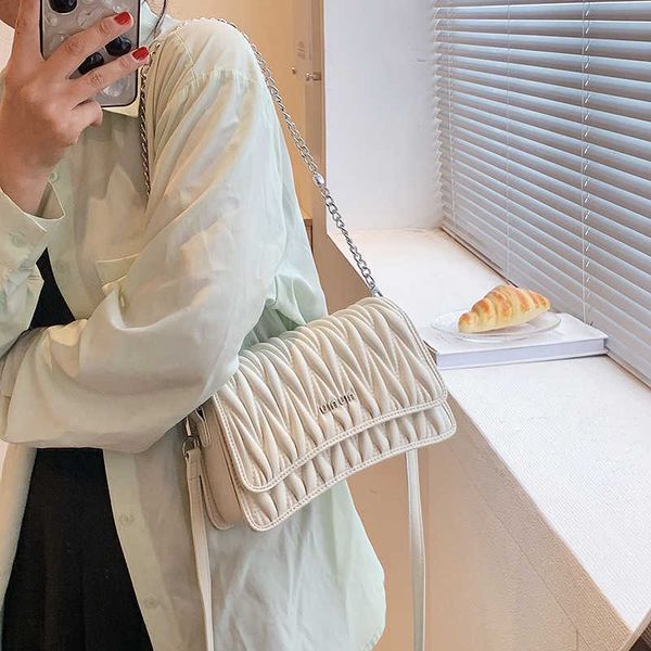 muimui for this m ladies 2023 designer popular underarm niche embroidered bag design bags new years thread feeling small square shoulder bag
muimui for this m ladies 2023 designer popular underarm niche embroidered bag design bags new years thread feeling small square shoulder bag