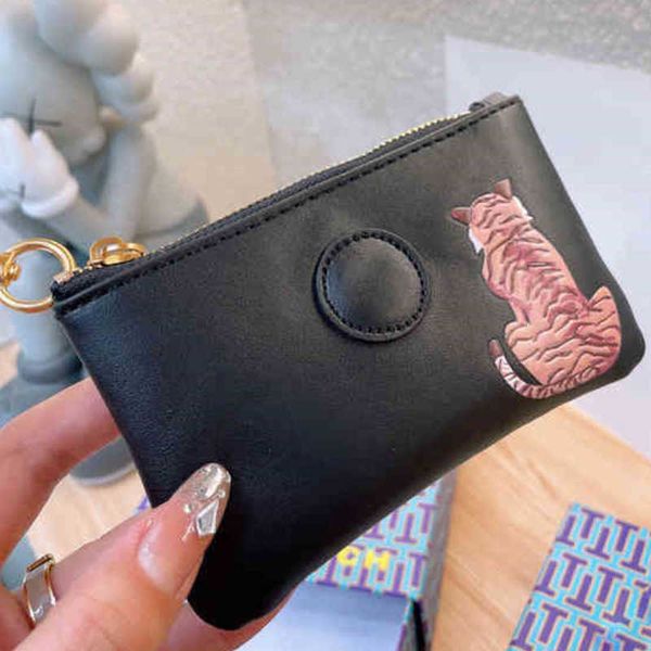 tiger wallets leather handbags women coin short style luxury designer-handbags purse p pouchpassport card holders purses 220329
tiger wallets leather handbags women coin short style luxury designer-handbags purse p pouchpassport card holders purses 220329