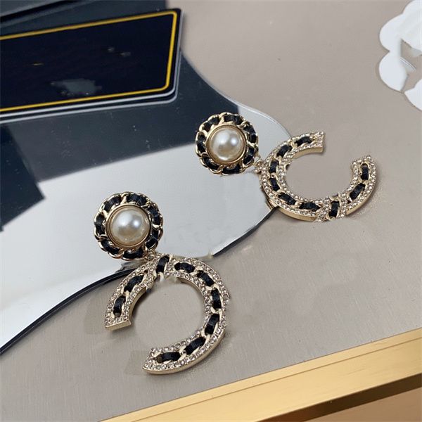 designer earrings ccity luxury stud women jewelry gold simple drop earring woman hoop ohrringe with box 54432, Golden;silver
designer earrings ccity luxury stud women jewelry gold simple drop earring woman hoop ohrringe with box 54432, Golden;silver