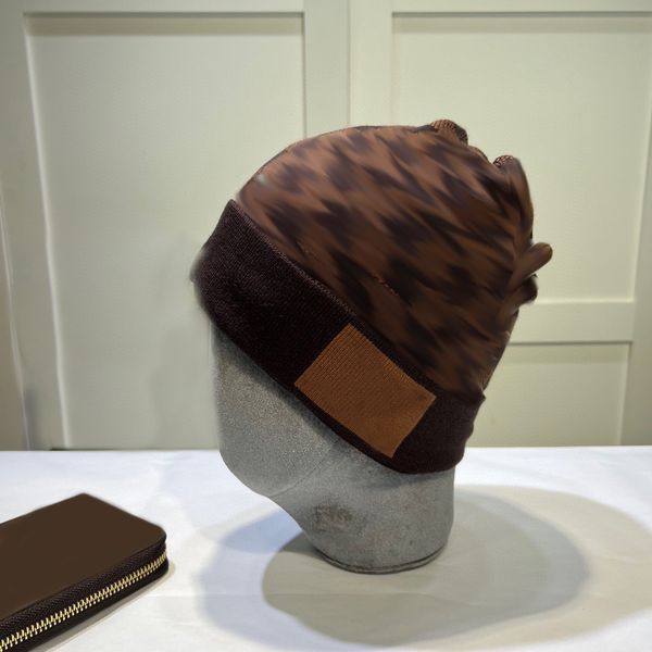 men designer beanie knitted luxury bonnet sport headgear fall winter solid color cappelli comfortable elastic outdoor designer hat thick sof, Blue;gray
men designer beanie knitted luxury bonnet sport headgear fall winter solid color cappelli comfortable elastic outdoor designer hat thick sof, Blue;gray