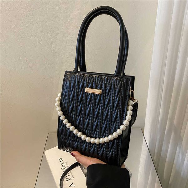 muimui bags for ladies pearl chain handheld designer bag women's spring new korean fashion casual small square bag one shoulder women&#
muimui bags for ladies pearl chain handheld designer bag women's spring new korean fashion casual small square bag one shoulder women&#