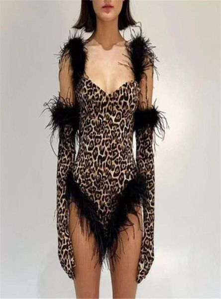 stage wear female gogo dance team performance clothes dj leopard bodysuit furry feather gloves rave outfits bar pole costumes2359594, Black;red
stage wear female gogo dance team performance clothes dj leopard bodysuit furry feather gloves rave outfits bar pole costumes2359594, Black;red