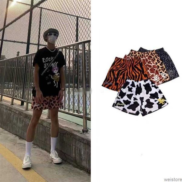 designer short fashion casual clothing american summer brand basketball shorts ip sports running hole pants fitness leopard split 5jge, White;black
designer short fashion casual clothing american summer brand basketball shorts ip sports running hole pants fitness leopard split 5jge, White;black