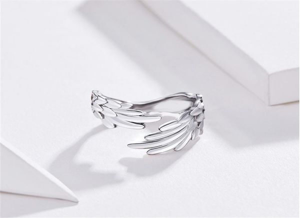 sterling silver s925 open ring with platinumplated feather wings adjustable polished craftsmanship comfortable to wear fashio8502904, Golden;silver
sterling silver s925 open ring with platinumplated feather wings adjustable polished craftsmanship comfortable to wear fashio8502904, Golden;silver