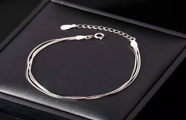luxurys designers charm bracelet exquisite jewelry women fashion style bracelets lovers birthday engagement wedding gift hight qua5131150, Golden;silver
luxurys designers charm bracelet exquisite jewelry women fashion style bracelets lovers birthday engagement wedding gift hight qua5131150, Golden;silver