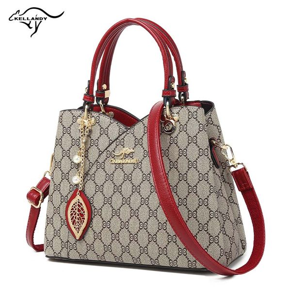 brand designer 2023 latest butterfly pattern bucket bag tote bag women's handbag fashion old flower one shoulder crossbody bag
brand designer 2023 latest butterfly pattern bucket bag tote bag women's handbag fashion old flower one shoulder crossbody bag