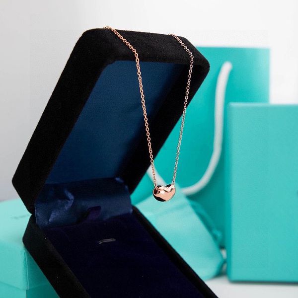 designer necklace letter jewelry hanging chain jewelry womens party sterling silver pure gold birthday gifts heart necklace ice cured chains
designer necklace letter jewelry hanging chain jewelry womens party sterling silver pure gold birthday gifts heart necklace ice cured chains