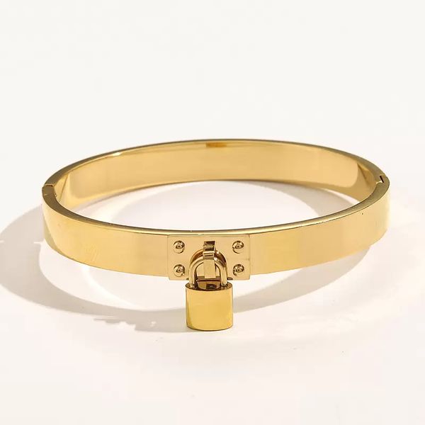 designer locking titanium steel braceletcharm bracelets bone women open adjustable for stainless steel men braceletscharm micro diamond, Golden;silver
designer locking titanium steel braceletcharm bracelets bone women open adjustable for stainless steel men braceletscharm micro diamond, Golden;silver