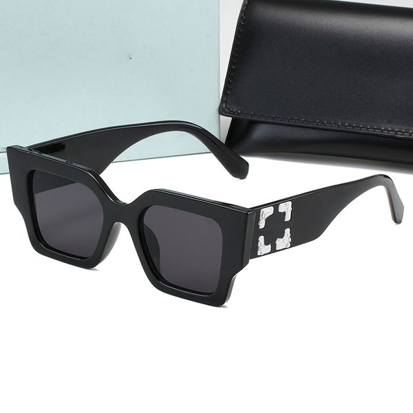 cat eye sunglasses luxury glasses woman regular version one piece nosepiece full frame black womens designer glasses discount with box mens, White;black
cat eye sunglasses luxury glasses woman regular version one piece nosepiece full frame black womens designer glasses discount with box mens, White;black