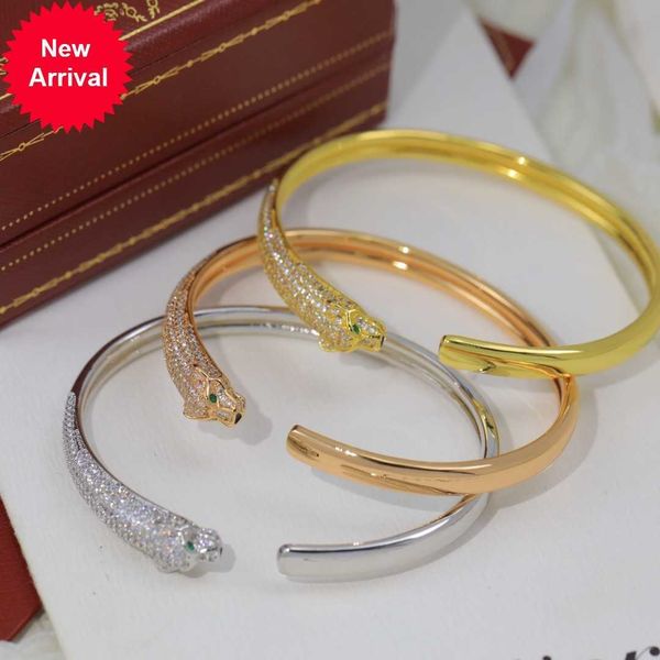 versatile bracelet popular women's small fresh fashionable simple handicrafts with diamond snake shaped european and american bracelets, Black
versatile bracelet popular women's small fresh fashionable simple handicrafts with diamond snake shaped european and american bracelets, Black