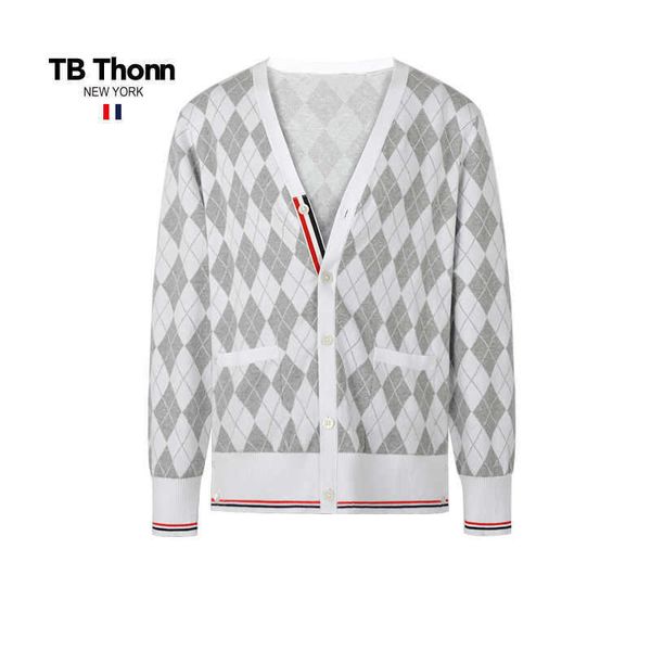 trendy tb thonn classic lingge cardigan men's 2023 spring and autumn italian design casual knit coat, Black;brown
trendy tb thonn classic lingge cardigan men's 2023 spring and autumn italian design casual knit coat, Black;brown