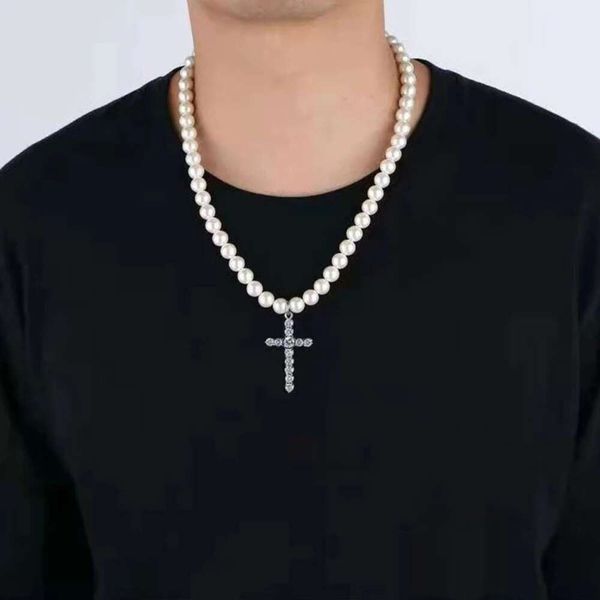 designer style men's imitation pearl rhinestone cross necklace, minimalist and versatile, fashionable pendant, trendy internet, Silver
designer style men's imitation pearl rhinestone cross necklace, minimalist and versatile, fashionable pendant, trendy internet, Silver