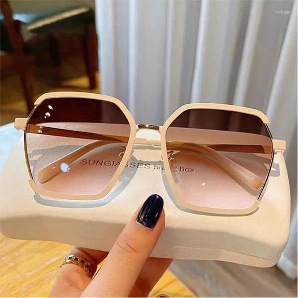 sunglasses fashion tea color square oversized women 2023 big frame elegant sun glasses female summer beach goggles uv400216, White;black
sunglasses fashion tea color square oversized women 2023 big frame elegant sun glasses female summer beach goggles uv400216, White;black