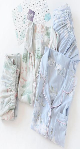 2020 spring new ladies pajamas set floral printed soft sleepwear cotton simple style women long sleevepants 2piece set homewear4438505, Black;red
2020 spring new ladies pajamas set floral printed soft sleepwear cotton simple style women long sleevepants 2piece set homewear4438505, Black;red