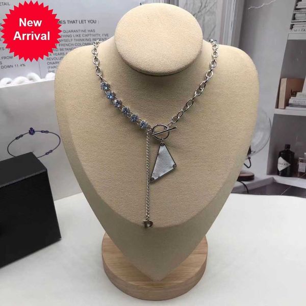 2023new fashion women's letter inverted triangle pendant advanced design sense necklace men and women trend niche cool girl hip-hop sim, Silver
2023new fashion women's letter inverted triangle pendant advanced design sense necklace men and women trend niche cool girl hip-hop sim, Silver