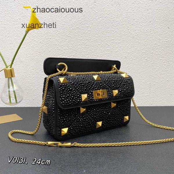 high women bags bag designer beach luxury valentiino handbag quality handbags crossbody diamond bag crystal new rivet handbag wn36
high women bags bag designer beach luxury valentiino handbag quality handbags crossbody diamond bag crystal new rivet handbag wn36