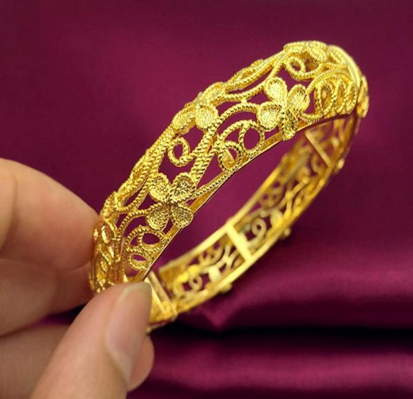 2017 fashion hollow out a clover 24k gold plated braceletbride married arrival 24k gold filled bangles pulseras jewelry for women1860481, Black
2017 fashion hollow out a clover 24k gold plated braceletbride married arrival 24k gold filled bangles pulseras jewelry for women1860481, Black