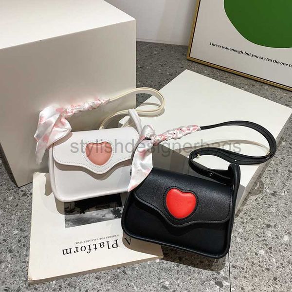 small fresh and westernized quality underarm bag 2023 autumn/winter new style single crossbody silk scarf square bagstylishdesignerbags
small fresh and westernized quality underarm bag 2023 autumn/winter new style single crossbody silk scarf square bagstylishdesignerbags
