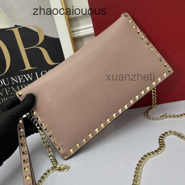 bag riveted valentiino luxury bags classic lady's beach women designer crossbody cowhide handbags new metal fashion large capacity leat
bag riveted valentiino luxury bags classic lady's beach women designer crossbody cowhide handbags new metal fashion large capacity leat