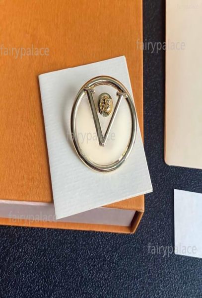 fashion vintage brooch letter brooches pin tassel man women simple pins costume jewelry 336358, Gray 
fashion vintage brooch letter brooches pin tassel man women simple pins costume jewelry 336358, Gray