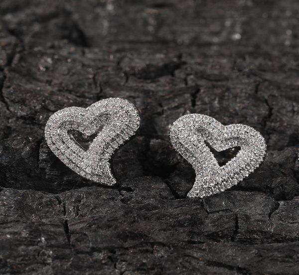 1 pair hip hop claw set cz stone bling ice out 3 layers heart stud earrings for men women lovers rapper jewelry9559033, Golden;silver
1 pair hip hop claw set cz stone bling ice out 3 layers heart stud earrings for men women lovers rapper jewelry9559033, Golden;silver