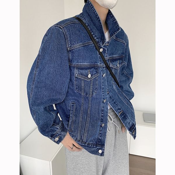 mens jackets autumn short denim jacket men fashion oversized shoulder pad streetwear korean loose hiphop bomber 230810, Black;brown
mens jackets autumn short denim jacket men fashion oversized shoulder pad streetwear korean loose hiphop bomber 230810, Black;brown
