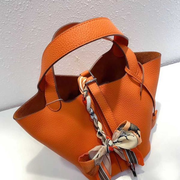 luxury brand designer h ermes picotin lock tote bags for sale womens bag mother and childs head layer cow leather portable bucket drawstring
luxury brand designer h ermes picotin lock tote bags for sale womens bag mother and childs head layer cow leather portable bucket drawstring