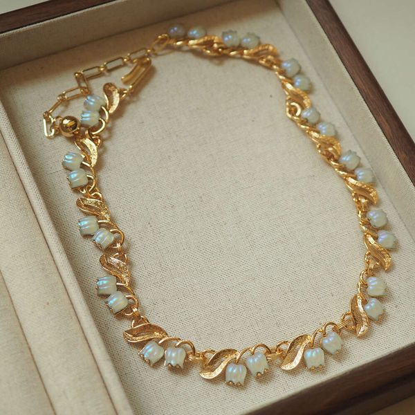 designer ribbon, lily of the valley bracelet style, three-dimensional necklace, simple, elegant, versatile, and high-end, Silver
designer ribbon, lily of the valley bracelet style, three-dimensional necklace, simple, elegant, versatile, and high-end, Silver
