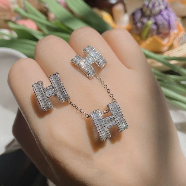 wedding jewelry sets exquisite crystal letter cubic zirconia bridal necklace earring set modern classic simple women gift zk30 230809, Slivery;golden
wedding jewelry sets exquisite crystal letter cubic zirconia bridal necklace earring set modern classic simple women gift zk30 230809, Slivery;golden