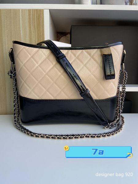 designer bags luxury crossbody woman bag cc bag genuine leather classic elgant shape black blue white bag small size with chain zipper gold
designer bags luxury crossbody woman bag cc bag genuine leather classic elgant shape black blue white bag small size with chain zipper gold