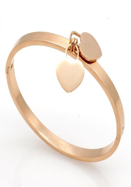 three colour luxury brand bangle bracelet woman man wristband bangles gift bracelets femme4469082, Golden;silver
three colour luxury brand bangle bracelet woman man wristband bangles gift bracelets femme4469082, Golden;silver