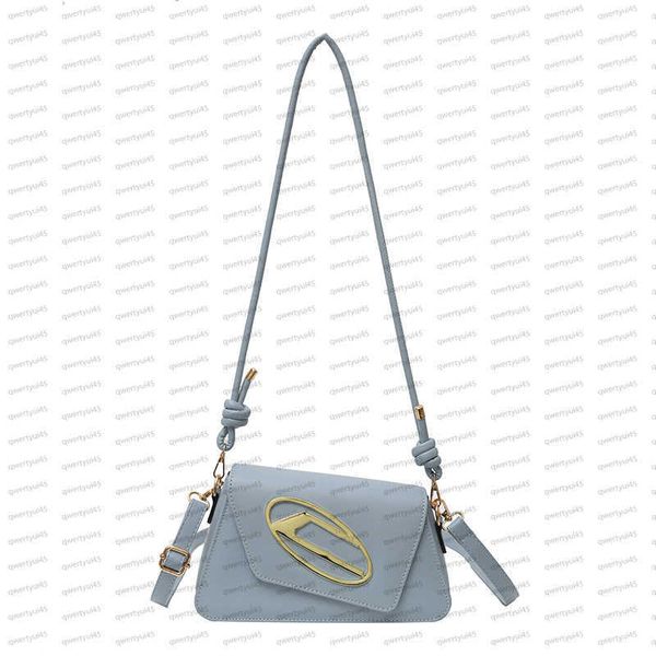 niche design bag female diese bags 2023 summer and autumn new high-grade texture handbag fashion simple crossbody bags qwertyui45
niche design bag female diese bags 2023 summer and autumn new high-grade texture handbag fashion simple crossbody bags qwertyui45