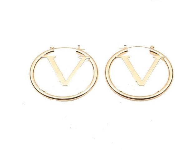 luxurys designers pattern hoop earrings for women simple letters hollow personality large size earring jewelry lady in bulk2417842, Golden;silver
luxurys designers pattern hoop earrings for women simple letters hollow personality large size earring jewelry lady in bulk2417842, Golden;silver