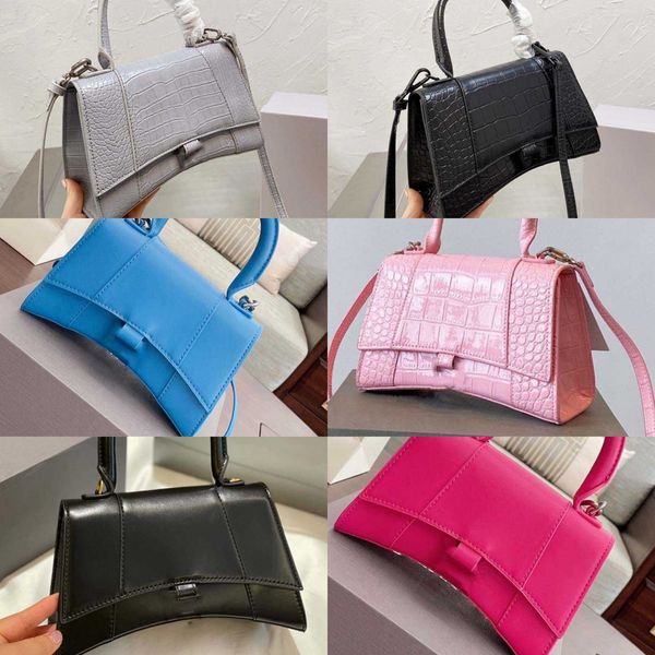 handbags ladies luxury designer bags classic casual travel bags leather material fashion shoulder bag women's wallet 006
handbags ladies luxury designer bags classic casual travel bags leather material fashion shoulder bag women's wallet 006