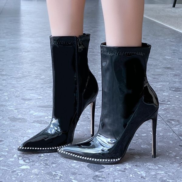 boots fashion designer women patent leather pointy toe short ankle black white red 12cm high heel shoes stiletto pumps 230810
boots fashion designer women patent leather pointy toe short ankle black white red 12cm high heel shoes stiletto pumps 230810