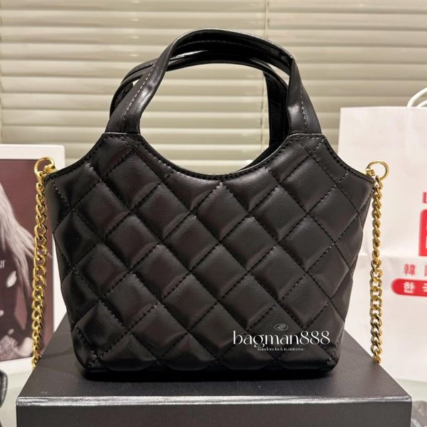 designer bag handbag tote bag icare maxi large capacity quilted diamond lattice silver gold chain leather purse black luxurys handbag design
designer bag handbag tote bag icare maxi large capacity quilted diamond lattice silver gold chain leather purse black luxurys handbag design